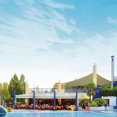 Villaggio Planetarium Resort Bibione Extérieur photo