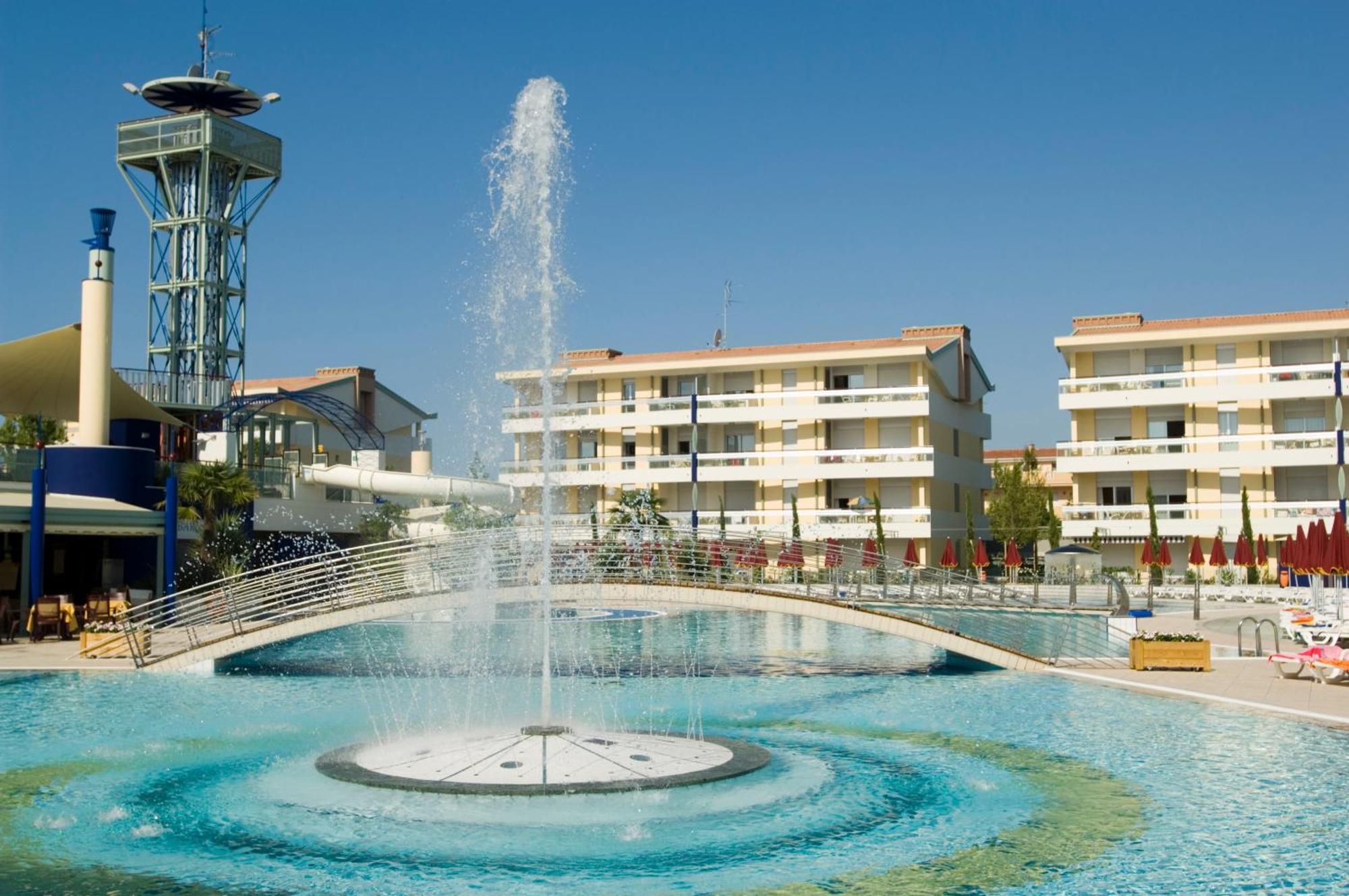 Villaggio Planetarium Resort Bibione Extérieur photo