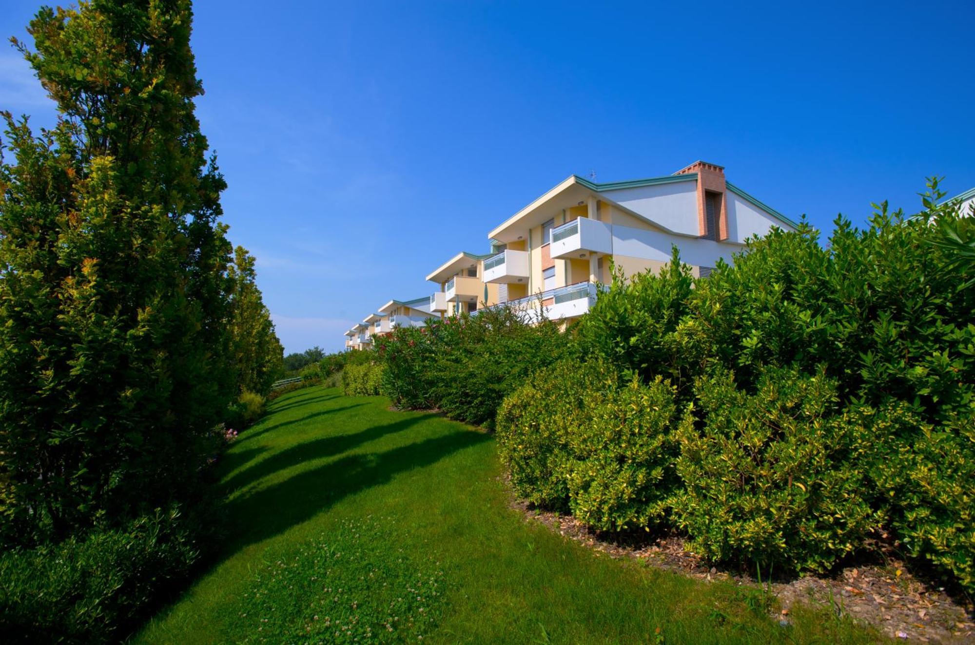 Villaggio Planetarium Resort Bibione Extérieur photo