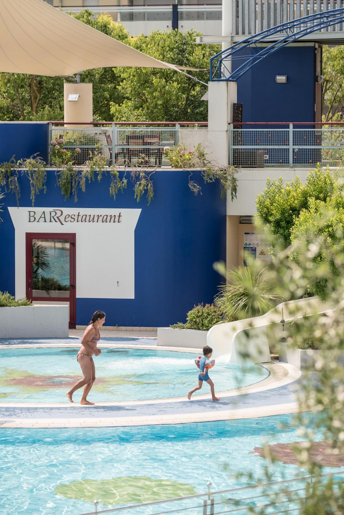 Villaggio Planetarium Resort Bibione Extérieur photo